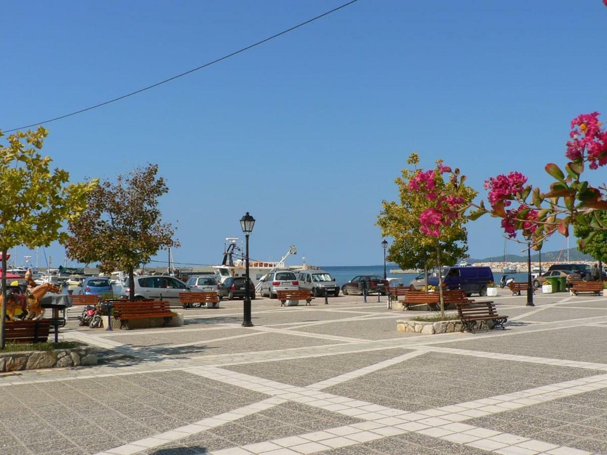 Comfortable Apartment Near The Central Beach Nea Skioni Dış mekan fotoğraf